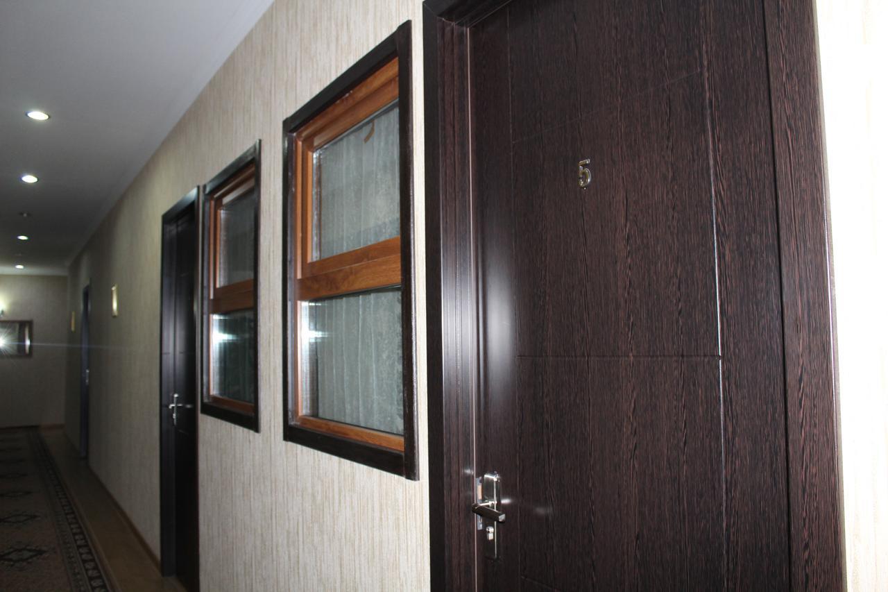 Hotel Elegant Tiflis Exterior foto